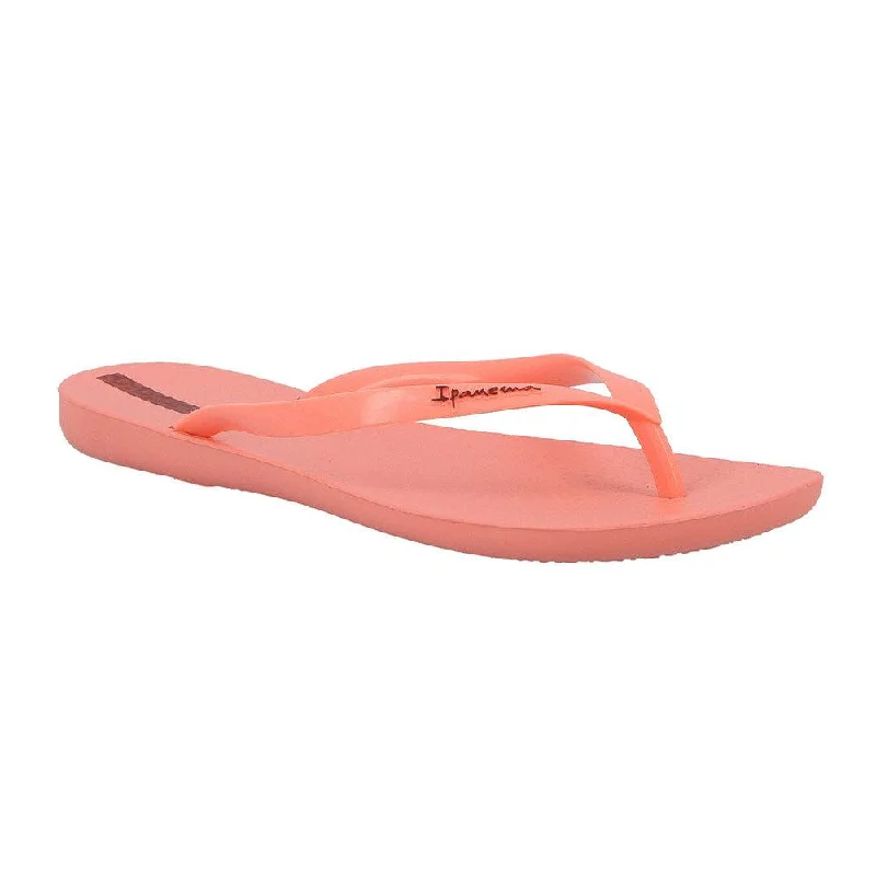 Ipanema Basic Thong Sandals - Pink